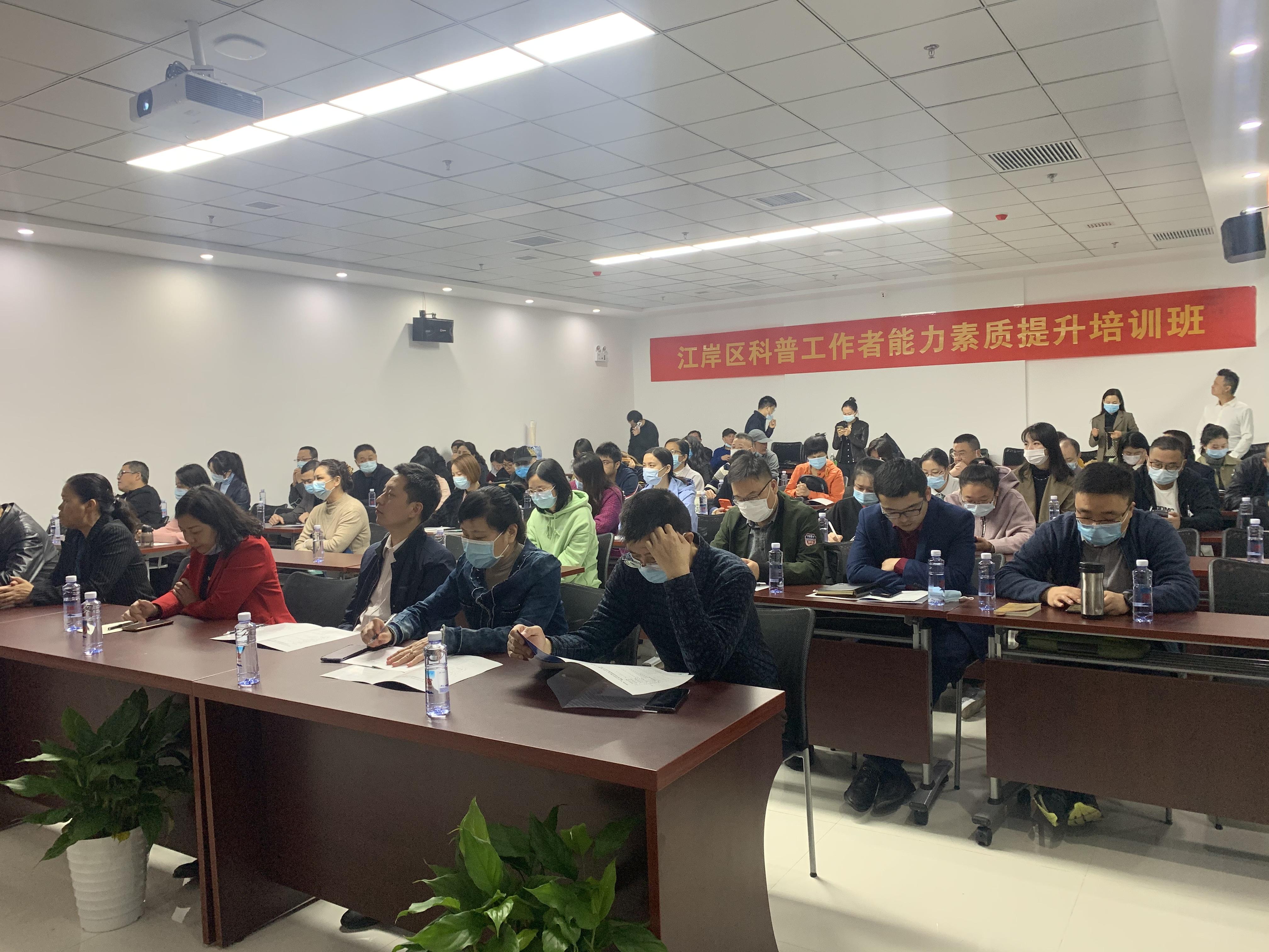 理论免费，知识共享的新时代免费理论2020年的新款