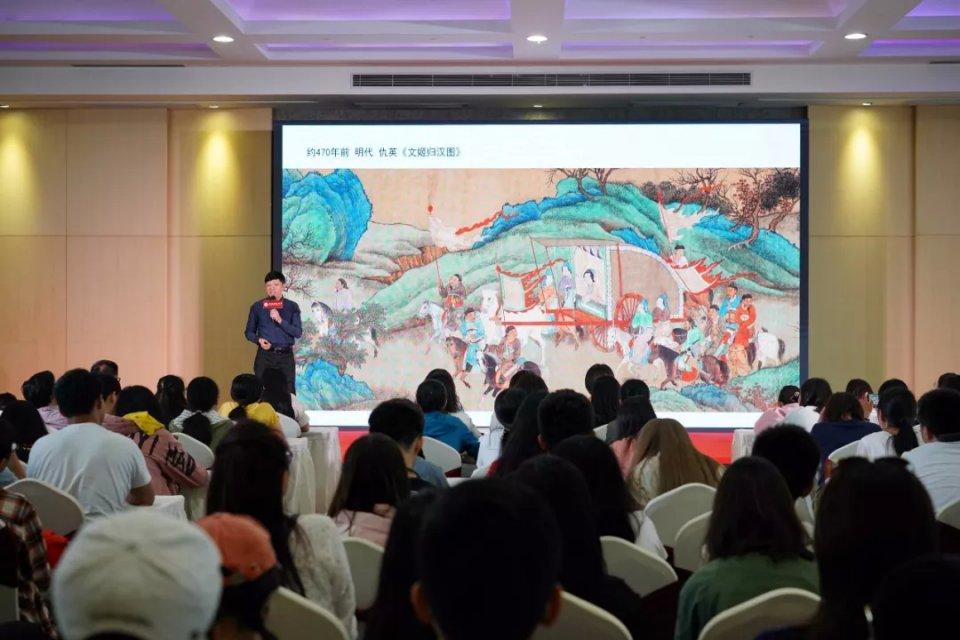 今晚9点30分，见证新奥彩票的奇迹时刻新奥今晚上开奖9点30分开什么码