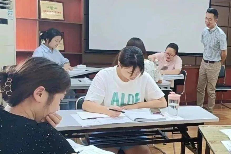 绵阳考公务员,选择合适的培训机构,助力成功上岸绵阳考公务员培训机构哪家好